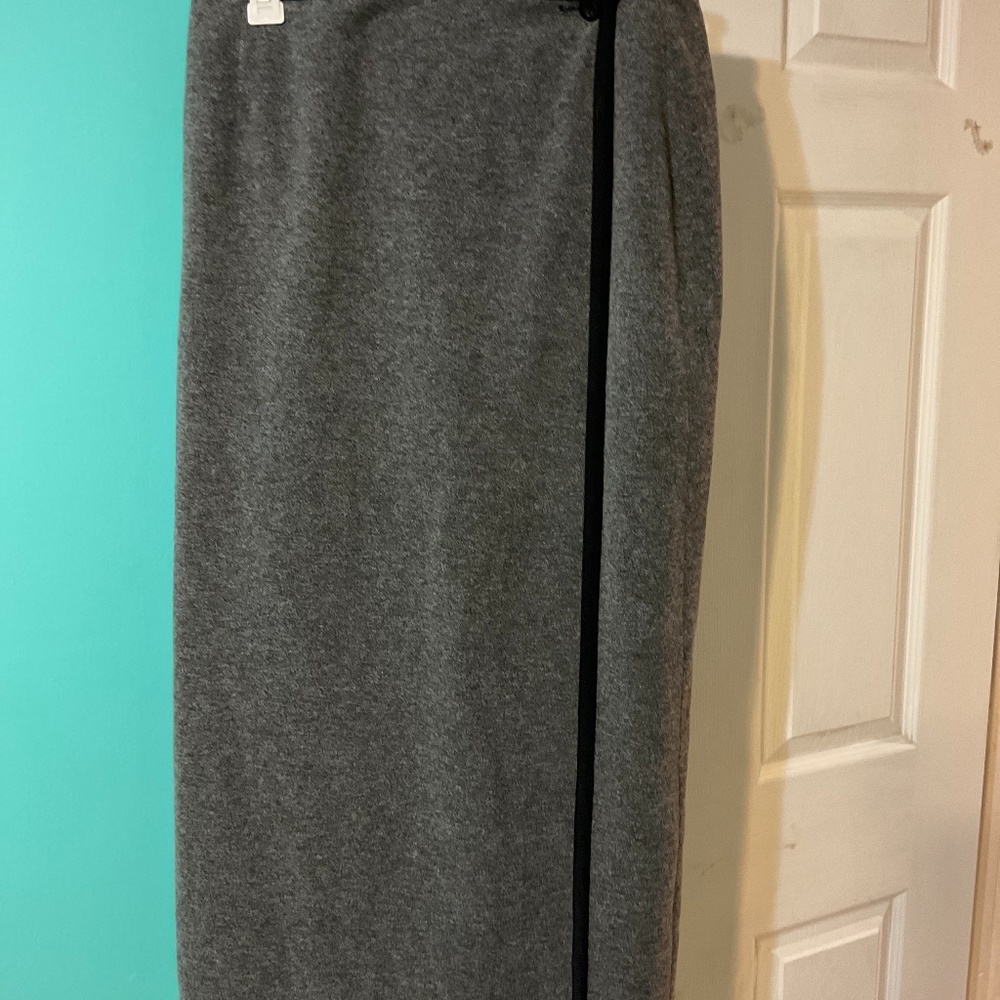 Talbots size 16 gray skirt